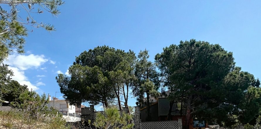 Terreno a Sant Pere de Ribes, Barcelona, Spagna 483 mq. N° 153520