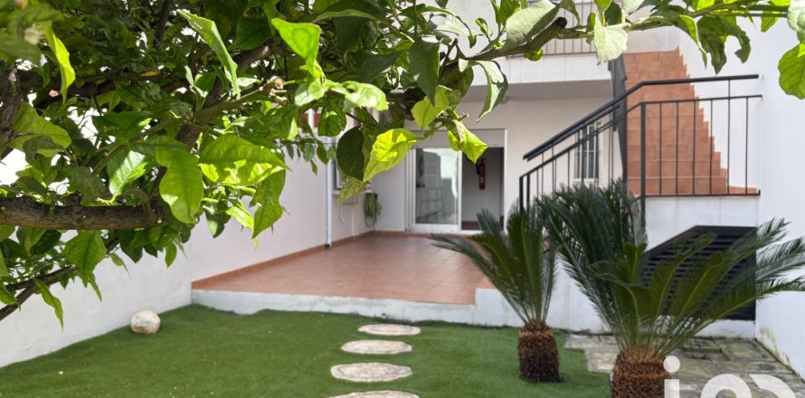 Radhus i Xeresa, Valencia, Spanien 4 sovrum, 193 kvm. Nr. 153521