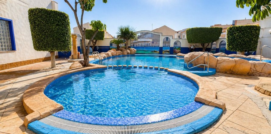 Appartamento a Campoamor, Alicante, Spagna 98 mq. N° 166686