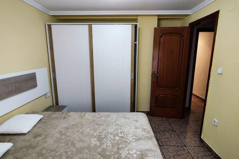 Lägenhet för uthyrning i Alicante, Spanien 2 sovrum, 89 kvm. Nr. 166683 - foto 4