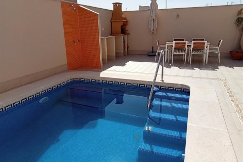 Villa à vendre à San Pedro del Pinatar, Murcia, Espagne, 3 chambres,  No. 167594 - photo 1