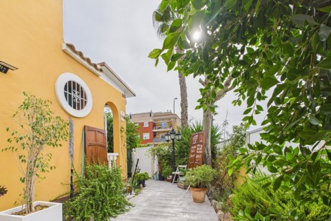 Radhus i Los Alcazares, Murcia, Spanien 2 sovrum,  Nr. 167592