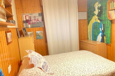 Casa adosada en venta en Catral, Alicante, España 6 dormitorios,  No. 167597 - foto 19