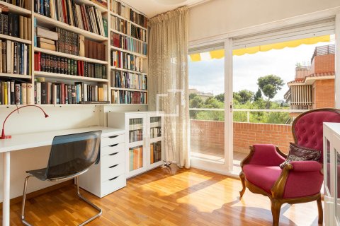 Apartamento en venta en Barcelona, España 4 dormitorios, 130 m2 No. 194977 - foto 18