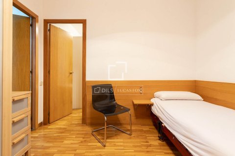 Apartamento en venta en Barcelona, España 4 dormitorios, 130 m2 No. 194977 - foto 30