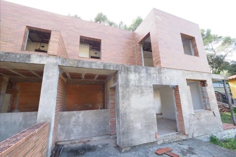 Сasa en venta en Castellar del Vallès, Barcelona, España 1 dormitorio, 282 m2 No. 191150 - foto 5