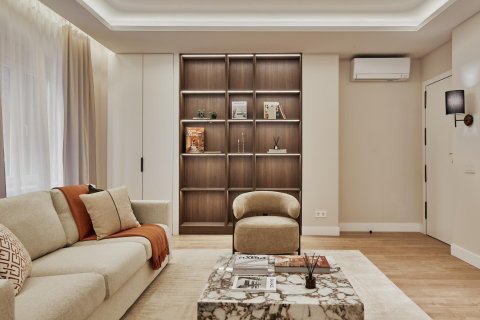 Dzīvoklis pārdošanā Madrid, Spānijā 3 istabas, 136 m2 Nr. 179901 - attēls 5