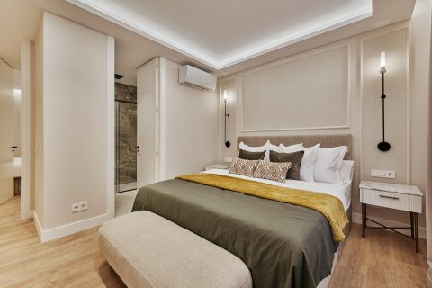 Dzīvoklis pārdošanā Madrid, Spānijā 3 istabas, 136 m2 Nr. 179901 - attēls 19