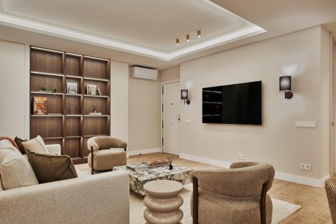 Dzīvoklis pārdošanā Madrid, Spānijā 3 istabas, 136 m2 Nr. 179901 - attēls 4