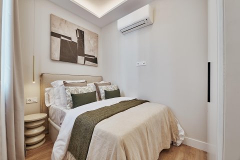 Huoneisto myytävänä Madrid, Espanja, 1 makuuhuone, 32 m2 No. 179897 - kuva 7