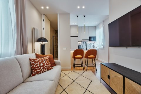 Huoneisto myytävänä Madrid, Espanja, 1 makuuhuone, 32 m2 No. 179897 - kuva 3