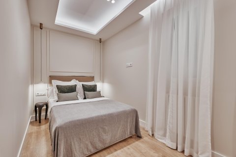 Villa zum Verkauf in Madrid, Spanien 2 Schlafzimmer, 60 m2 Nr. 179902 - Foto 22
