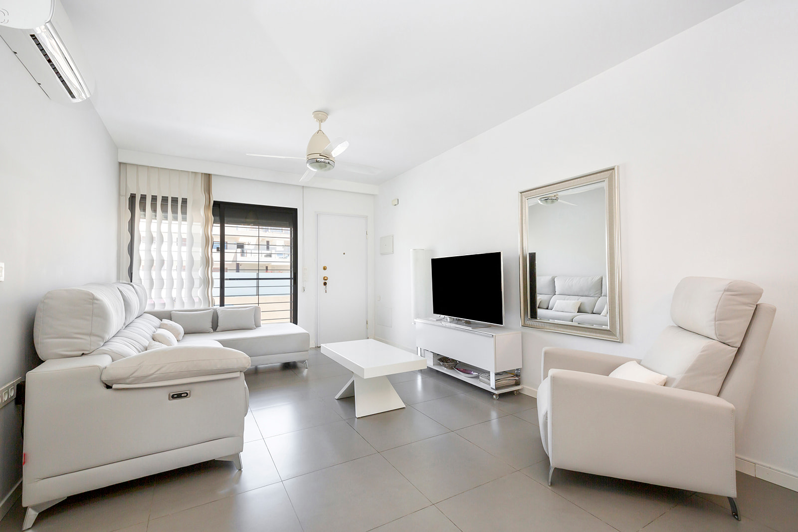 Lägenhet i Torre de la Horadada, Alicante, Spanien 4 sovrum, 120 kvm. Nr. 114379