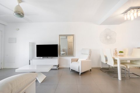 Apartment for sale Torre de la Horadada, Alicante, Spain 4 bedrooms, 120 sq.m. No. 114379 - photo 7