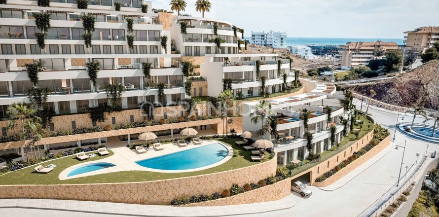 Villa in Fuengirola, Malaga, Spain 3 bedrooms, 153 sq.m. No. 74131