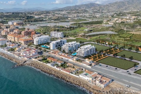 Huoneisto myytävänä Velez-Malaga, Malaga, Espanja, 3 makuuhuonetta, 80.11 m2 No. 174564 - kuva 3