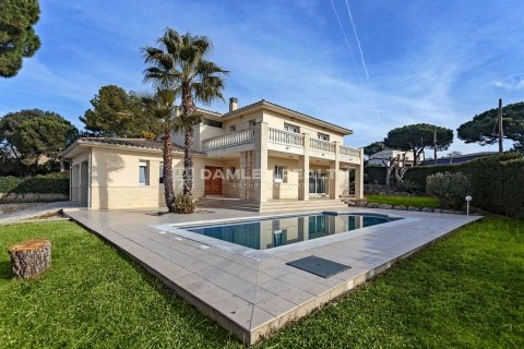 Dom w Platja D'aro, Girona, Hiszpania 4 sypialnie, 349 mkw. nr 176892 – zdjęcie 3
