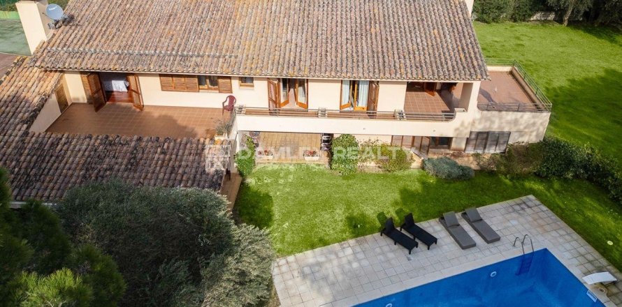 Willa w Santa Cristina d'Aro, Girona, Hiszpania 6 sypialni, 590 mkw. nr 176891