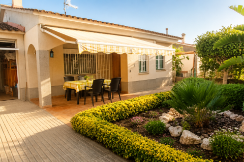 Townhouse in Cubelles, Barcelona, Spanien 3 Schlafzimmer, 114 m2 Nr. 192196