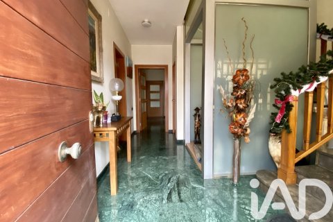 Casa in vendita a Argentona, Barcelona, Spagna 4 camere da letto, 580 mq. N° 173204 - foto 3