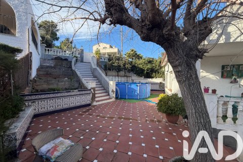 Hus till salu i Cubelles, Barcelona, Spanien 3 sovrum, 150 kvm. Nr. 173203 - foto 29