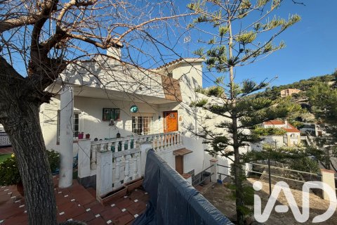 Hus till salu i Cubelles, Barcelona, Spanien 3 sovrum, 150 kvm. Nr. 173203 - foto 30