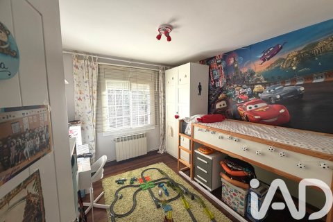 Hus till salu i Cubelles, Barcelona, Spanien 3 sovrum, 150 kvm. Nr. 173203 - foto 16