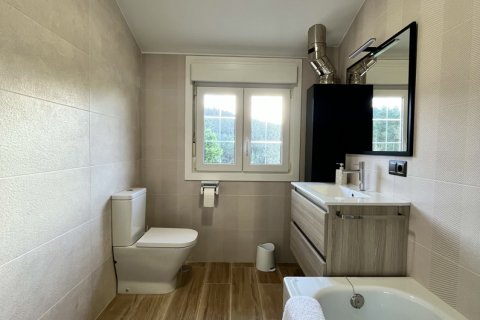 Сasa en venta en Coristanco, La Coruña, España 4 dormitorios, 300 m2 No. 173202 - foto 28