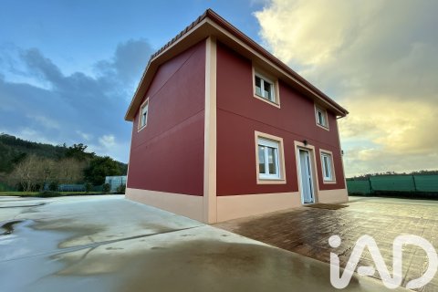 Сasa en venta en Coristanco, La Coruña, España 4 dormitorios, 300 m2 No. 173202 - foto 3
