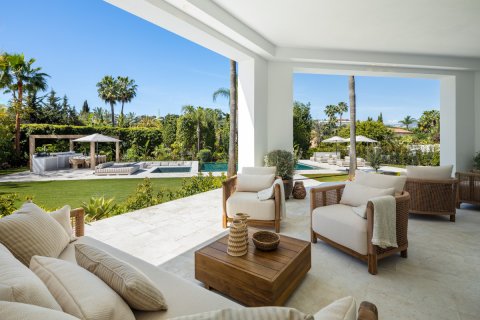 Willa Marbella, Malaga, Hiszpania 5 sypialni, 722 mkw. nr 135029 – zdjęcie 23
