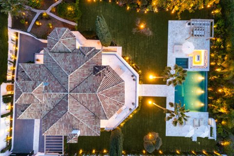 Willa Marbella, Malaga, Hiszpania 5 sypialni, 722 mkw. nr 135029 – zdjęcie 27