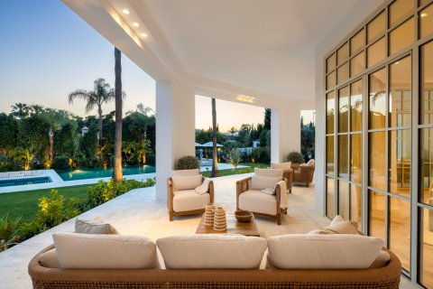 Villa à vendre à Marbella, Malaga, Espagne, 5 chambres, 722 m2 No. 135029 - photo 27