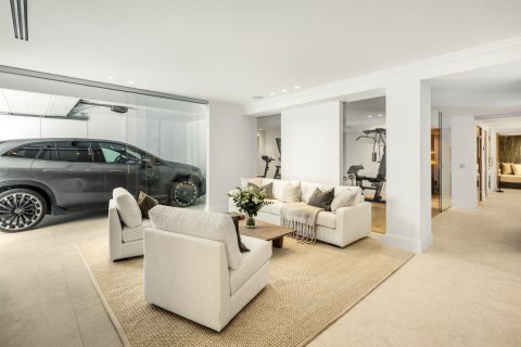 Willa Marbella, Malaga, Hiszpania 5 sypialni, 722 mkw. nr 135029 – zdjęcie 22
