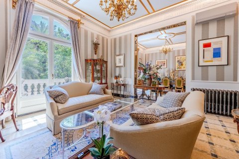 Huoneisto myytävänä Barcelona, Espanja, 4 makuuhuonetta, 250 m2 No. 146273 - kuva 1