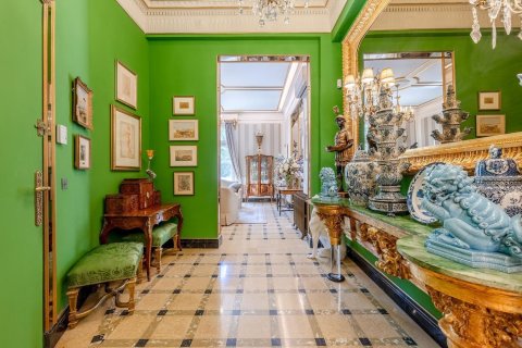 Huoneisto myytävänä Barcelona, Espanja, 4 makuuhuonetta, 250 m2 No. 146273 - kuva 14