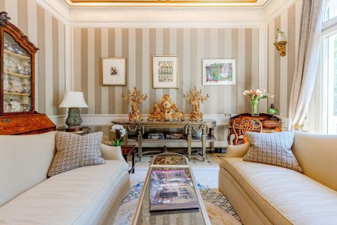 Huoneisto myytävänä Barcelona, Espanja, 4 makuuhuonetta, 250 m2 No. 146273 - kuva 13