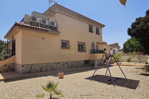 Продажа виллы Пинар де Камповерде, Аликанте, Испания 5 спален, 406м2 №115300 - фото 13