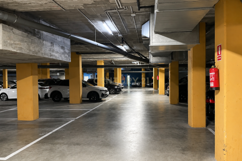 Garaje en venta en Barcelona, España 24.85 m2 No. 191135 - foto 3