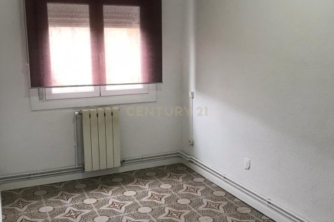 Appartamento in vendita a Sabadell, Barcelona, Spagna 3 camere da letto, 80 mq. N° 191138 - foto 4