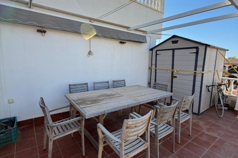 Townhouse for sale Torrevieja, Alicante, Spain 2 bedrooms, 95 sq.m. No. 137967 - photo 10