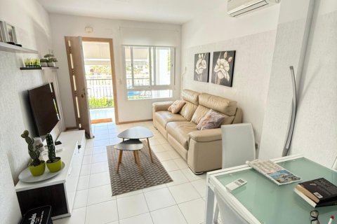 Townhouse for sale Torrevieja, Alicante, Spain 2 bedrooms, 95 sq.m. No. 137967 - photo 7