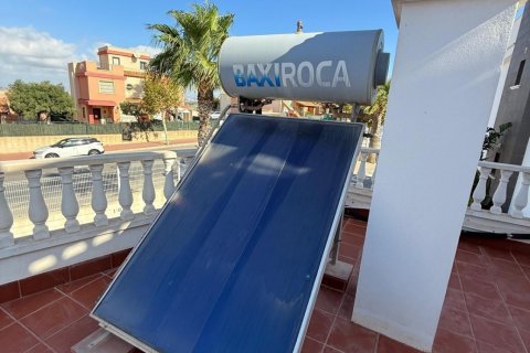 Townhouse for sale Torrevieja, Alicante, Spain 2 bedrooms, 95 sq.m. No. 137967 - photo 8