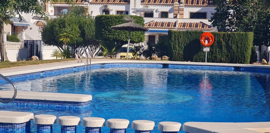 Bungalow Alicante, Spanien 3 Schlafzimmer, 100 m2 Nr. 137968