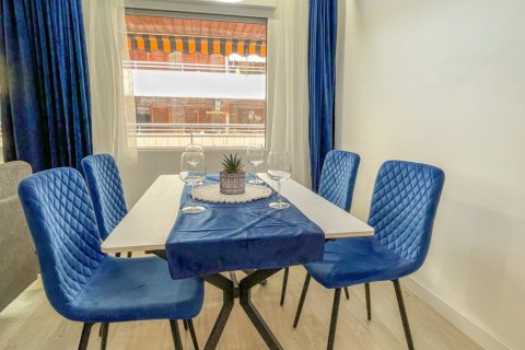 Apartment for sale in Torrevieja, Alicante, Spain 2 bedrooms, 91 sq.m. No. 189983 - photo 3