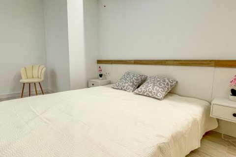 Apartment for sale in Torrevieja, Alicante, Spain 2 bedrooms, 91 sq.m. No. 189983 - photo 9