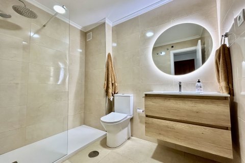 Apartamento en venta en Villamartin, Alicante, España 2 dormitorios, 60 m2 No. 189982 - foto 5