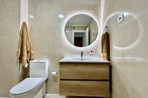 Apartamento en venta en Villamartin, Alicante, España 2 dormitorios, 60 m2 No. 189982 - foto 6