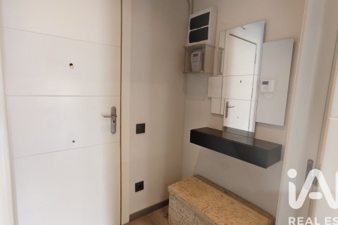 Apartament w Barcelona, Hiszpania 3 sypialnie, 85 mkw. nr 172730 – zdjęcie 10