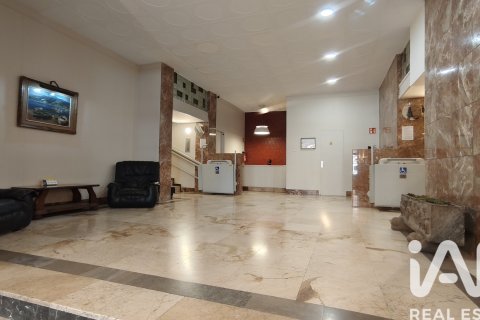 Apartament w Barcelona, Hiszpania 3 sypialnie, 85 mkw. nr 172730 – zdjęcie 19