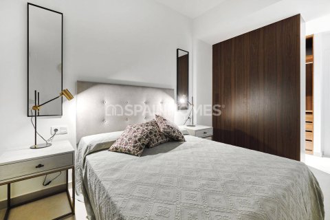 Apartment à vendre à Torrevieja, Alicante, Espagne, 2 chambres, 92 m2 No. 48874 - photo 30